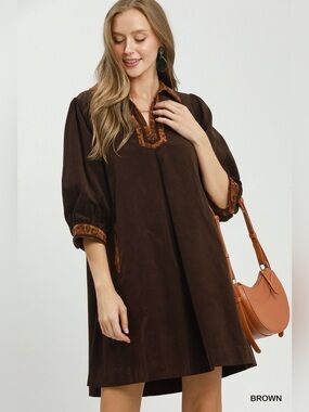 Umgee V-Neck Shift Dress with Contrast Trim